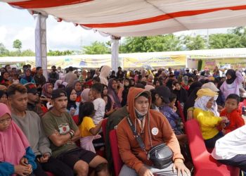 Ribuan Warga Sukabumi Hadiri Festival Durian di Palabuhanratu