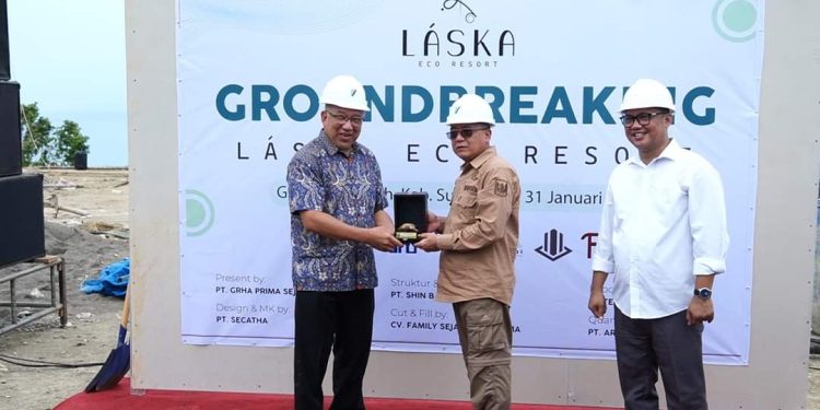 Wabup Sukabumi Letakkan Batu Pertama Proyek Laska di Desa Girimukti