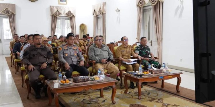 RAKOR PENGENDALIAN INFLASI DAERAH, BUPATI MARWAN : PEMKAB SUDAH SIAPKAN LANGKAH ANTISIPATIF