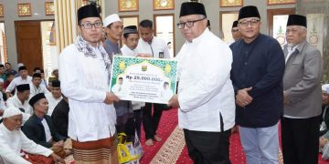Kunjungi Masjid  Al-Madinah , Bupati Ajak Masyarakat  Tingkatkan dan  Kepedulian  Sosial