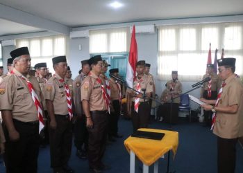 Agung Gunawan Dikukuhkan dan Dilantik Menjadi Majelis Pembimbing Kwaran Parakansalak