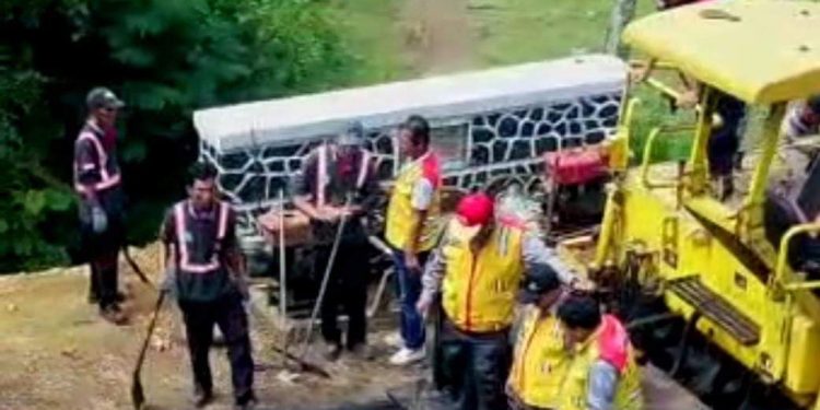Perbaikan Infrastruktur Jalan Oleh Dinas PU Kab Sukabumi: Persiapan Lebaran Menuju Mudik dan Wisata yang Aman dan Nyaman