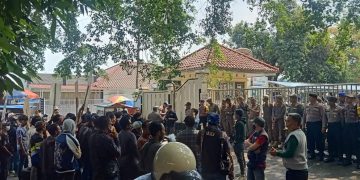 Demo Massa FPP Tuding Dinkes Tidak Transparan dalam Pengadaan Alat Antropometri