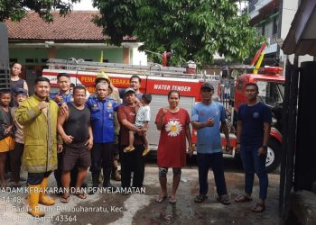 Kebakaran Rumah Akibat Korsleting Listrik: Damkar Pos 1 Palabuhanratu Berhasil Padamkan Api dalam Waktu Singkat