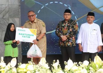Bupati Sukabumi H. Marwan Hamami Hadiri BAZNAS AWARD 2023