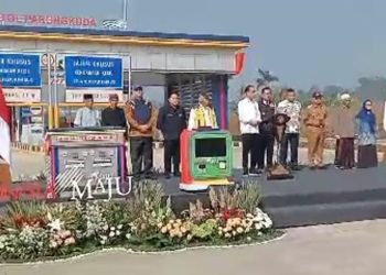 Presiden Jokowi Resmikan Tol Bocimi Seksi II