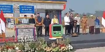 Presiden Jokowi Resmikan Tol Bocimi Seksi II
