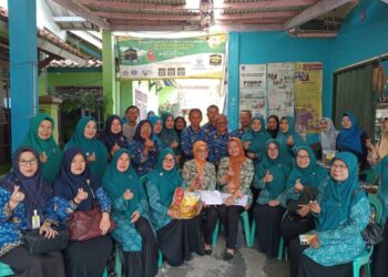 Tim Penilai Apresiasi Program Unggulan Desa Pasirhalang