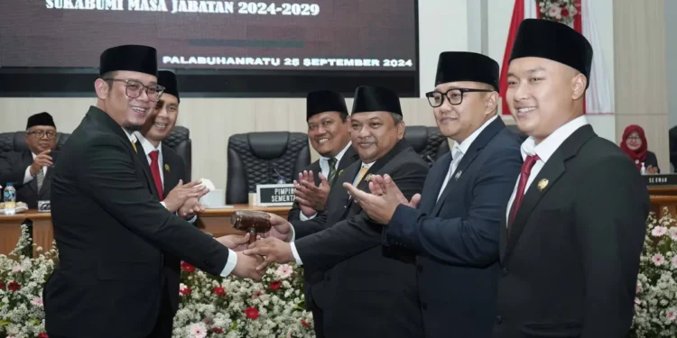 Pimpinan Baru DPRD Kabupaten Sukabumi untuk Periode 2024-2029 Resmi Dilantik