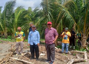 Asep Japar Tinjau Empat Titik Bencana di Kecamatan Ciemas Sukabumi