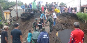 Penanganan Dampak Bencana: Bupati Sukabumi Instruksikan Langkah Cepat ke Seluruh Jajaran