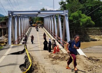 Jembatan Bojong Kopo Rusak, Anggota DPRD Kabupaten Sukabumi Minta PUPR Buka Akses Sementara Jelang Lebaran
