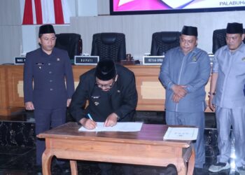 DPRD KABUPATEN SUKABUMI SETUJUI RAPERDA TENTANG PAJAK DAERAH DAN RETRIBUSI DAERAH