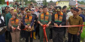 Peresmian Jalan Mayjen Kunto Arief Wibowo, Bupati Sukabumi Dukung Kesejahteraan Petani Lewat Pertanian Organik dan Infrastruktur