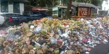 Sampah Menggunung di Pantai Istana Presiden Palabuhanratu, Ketua DPD PPLHI Semprot DLH Sukabumi