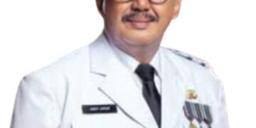 Memimpin di Tengah Badai: Ujian Kepemimpinan Asep Japar di Sukabumi