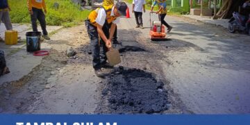 UPTD PU Jampangkulon Lakukan Tambal Sulam Sementara di Ruas Jalan Pasiripis–Ciracap