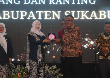 Pelantikan IBI dan Launching Srikandi: Bupati – Bidan Garda Terdepan Keselamatan dan Kesehatan Generasi Bangsa