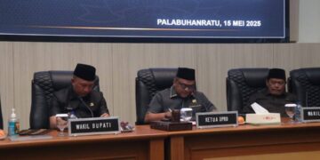 WABUP ANDREAS HADIRI RAPAT PARIPURNA DPRD KABUPATEN SUKABUMI