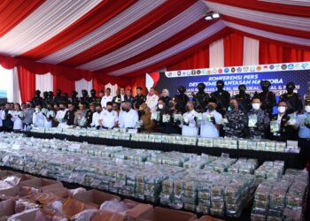 Sinergitas TNI AL, BNN RI dan Bea Cukai Kembali Gagalkan Penyelundupan Narkoba Seberat 2 Ton