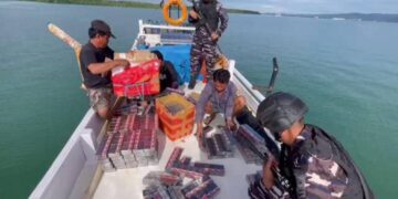 Penyelundupan Ribuan Rokok Ilegal Digagalkan TNI AL di Perairan Kotabaru