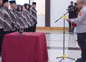Pengukuhan Ketua PP Polri Jabar, Kapolda Jabar Tegaskan Komitmen Sinergi Purnawirawan dan Polri Aktif