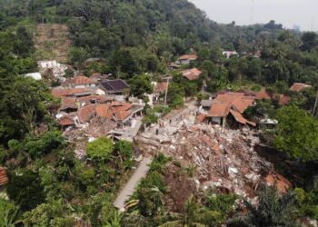 BNPB Laporkan Dampak Cuaca Ekstrem dan Karhutla di Sejumlah Wilayah Indonesia