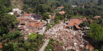 BNPB Laporkan Dampak Cuaca Ekstrem dan Karhutla di Sejumlah Wilayah Indonesia