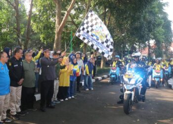 Bupati Sukabumi Lepas Tim Kirab Harganas, Sekaligus Salurkan Bantuan untuk Keluarga Berisiko Stunting
