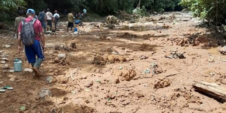 Karhutla Mengancam Sumbar, Longsor Telan Korban di Sulteng: BNPB Imbau Kewaspadaan