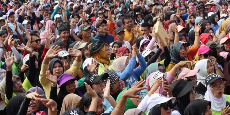 15 Ribu Warga Meriahkan Olahraga Bersama Polres Ciamis di Hari Bhayangkara ke-79