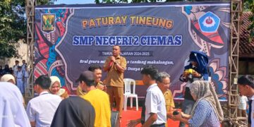 Pentas Seni Warnai Wisuda Kelas IX SMPN 2 Ciemas, 142 Siswa Lulus Seratus Persen
