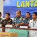 TNI AL Gagalkan Penyelundupan 84 Ton Arang Bakau Ilegal di Kalimantan Barat