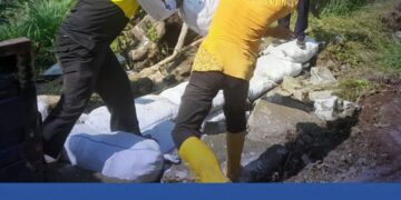 Longsor Ancam Jalan Utama Cikakak, Dinas PU Lakukan Penanganan Cepat