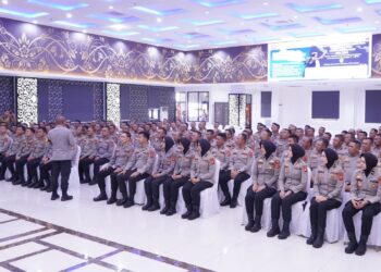 Irjen Pol. Rudi Setiawan Beri Pembekalan Lulusan Pendidikan Polri: Adaptif Hadapi Tantangan