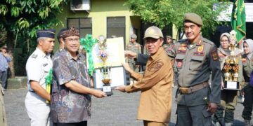 Sekda Sukabumi Pimpin Apel Trantibumlinmas: Tugas Satpol PP Harus Humanis dan Berempati
