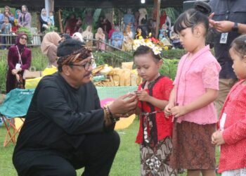 Peringatan HAN 2025, Bupati Tekankan Pentingnya Anak Jadi Generasi Emas Bangsa