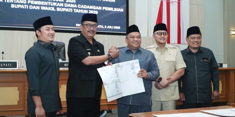 Rapat Paripurna ke-24 DPRD Sukabumi Sahkan Raperda APBD dan Dana Pilkada