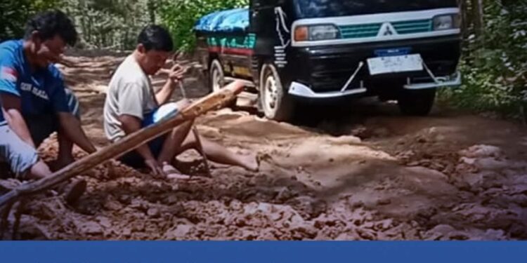 UPTD PU Sagaranten Akui Baru 300 Meter Jalan Sukajaya Tertangani di 2024