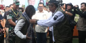 Panen Ikan Nila Bersama Menkomdigi dan Bupati Sukabumi: Teknologi Digital Bikin Budidaya Ikan Lebih Efisien dan Produktif