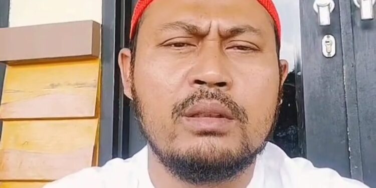 Peci Merah Geram: Desakan untuk Pengungkapan Dugaan Asusila Oknum Guru di Surade Menggema, Lindungi Anak-Anak