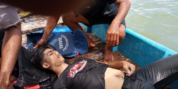 Terjebak Ombak Saat Pulang Memancing, Seorang Pemuda Tewas di Ciemas