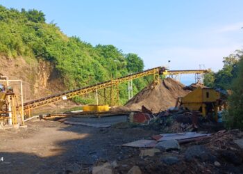 Aktivitas Pengangkutan Pasir PT MKK di Ciemas Jadi Sorotan, Izin Disebut Sudah Habis Sejak 2025