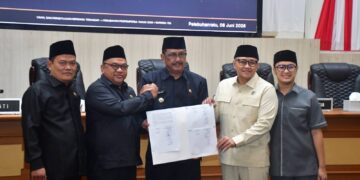 DPRD dan Pemkab Capai Kesepakatan Dua Raperda, Bupati Soroti Pentingnya Sinergi
