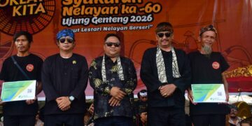 Hadiri Syukuran Nelayan Ujunggenteng, Bupati Sukabumi Tekankan Pelestarian Budaya Pesisir dan Lingkungan Laut