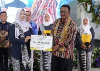 Peringati HUT ke-75 IBI, Bupati Sukabumi Tekankan Peran Strategis Bidan bagi Kesehatan Masyarakat