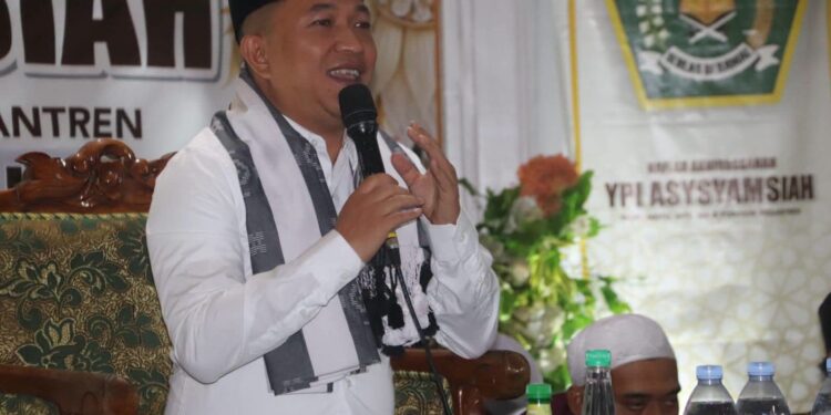 Hadiri Haflah Akhirussanah Ponpes Al-Qur’an Alqirom Asysyamsiah, Wabup Ajak Santri Jaga Semangat Belajar