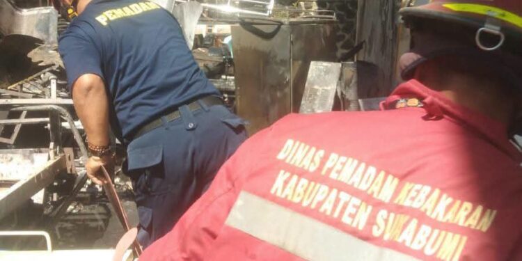 Dinas Damkarmat Kabupaten Sukabumi Berhasil Tangani Kebakaran di RSUD Sekarwangi