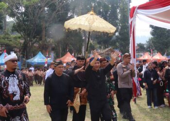Gelar Budaya Pesona Kadudampit 2026, Wabup Sukabumi Ingatkan Pentingnya Menjaga Alam dan Kebersihan Lingkungan