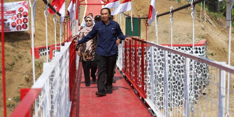 Sekda Ikuti Peresmian Jembatan Garuda dan Titik Air Bersih oleh Presiden Republik Indonesia